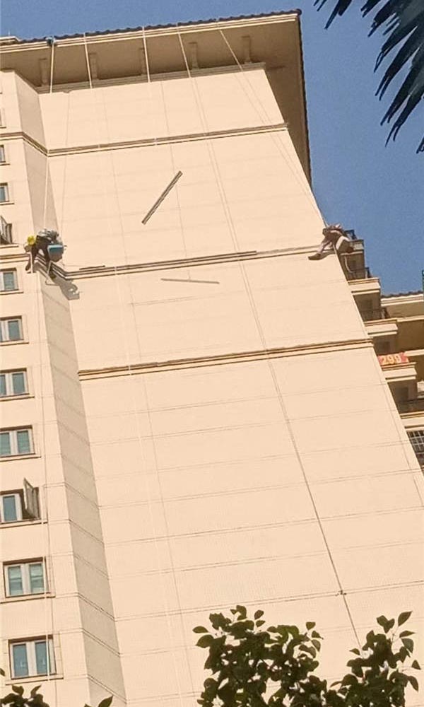 ��ɽ�≦�A�Ƙ�����������Q