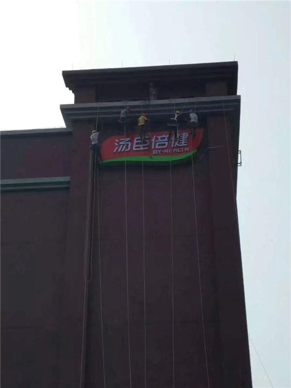 �麣�≦�A�Ƙ�����������Q